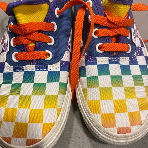 Custom Rainbow Vans with RXRX personalization. Size 5.5 Mens or 7 in womans - Picture 6 of 7